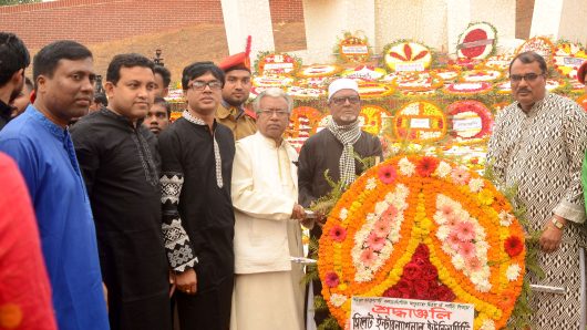 এসআইইউ’র মহান শহীদ দিবস ও আন্তর্জাতিক মাতৃভাষা দিবস উদযাপন